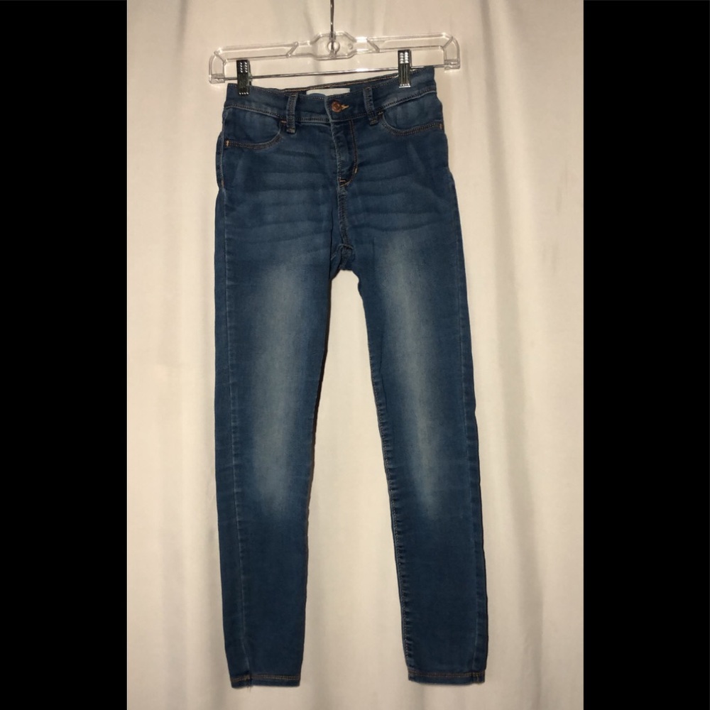 Blue denim jeans 💙